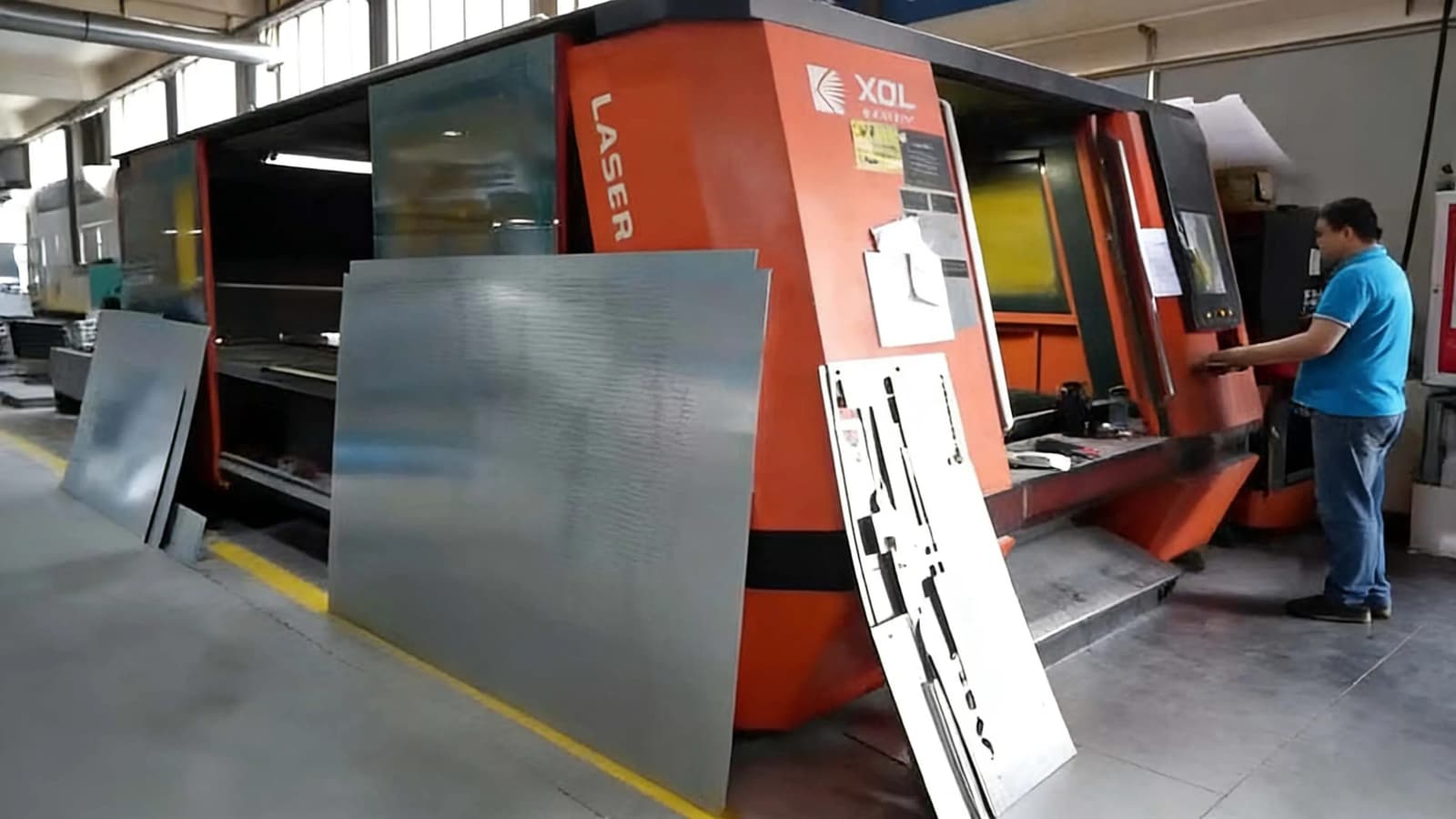 Laser cutting